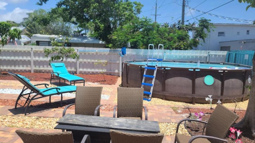 Lake Worth Beach Paradise Cove Cottage 2-1Bedroom Exterior foto
